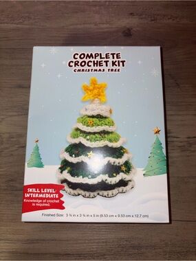 🆕💜 Needle Creations Christmas Tree Crochet Kit Complete DIY Holiday Craft NEW